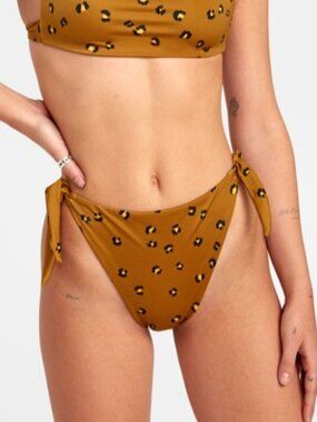 RVCA Chitah High Rise Bikini Bottom – Leopard Almond 🐆